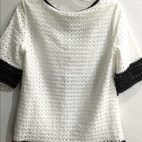 Ruffle Top - Picture 3 of 4